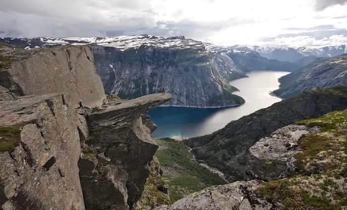 View_of_trolltunga