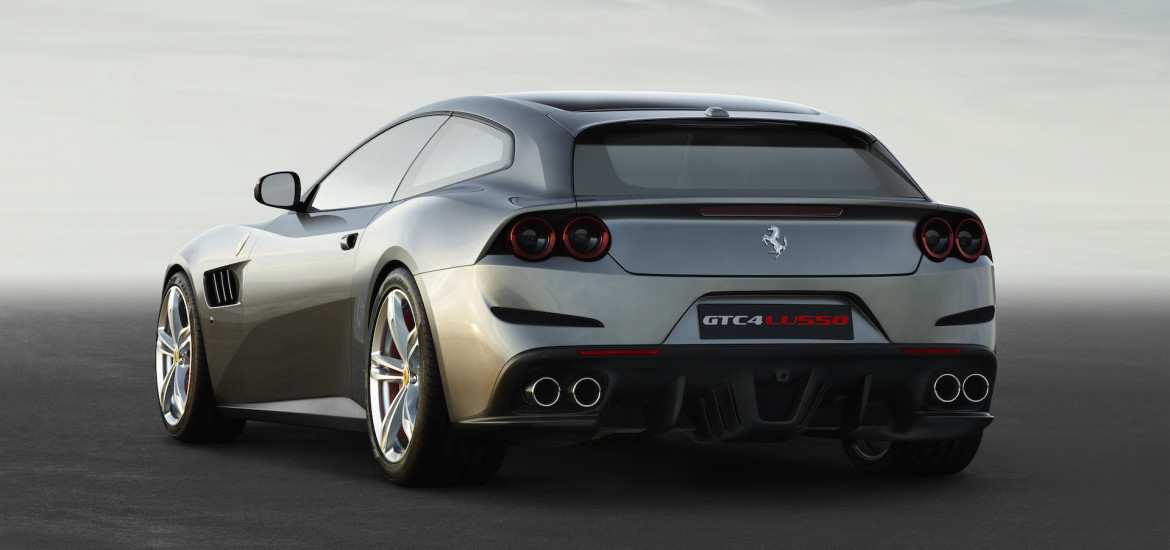 Ferrari_GTC4Lusso_r_3_4_LR