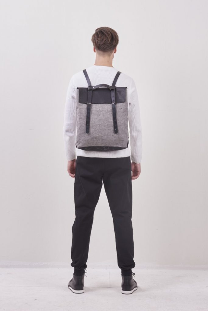 qwstion_swissmade_tote2_urs-bi-700x1049
